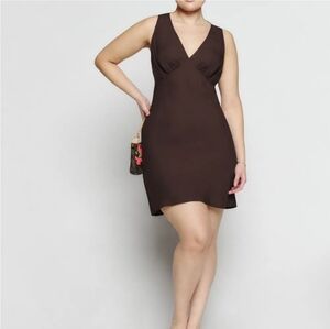 Elegant Brown Sleeveless Dress
